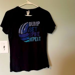 Volleyball design t-shirt,fits in medium for kids, small-Xsmall for adults